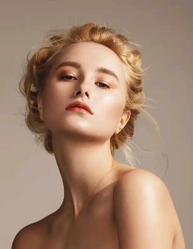 闪婚后总裁把我宠上天短剧在线观看